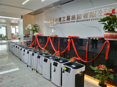 ������˾���U�՚���������������՚�